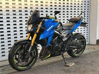 Suzuki GSX 0.7 GSXS 750 Z Phantom 21