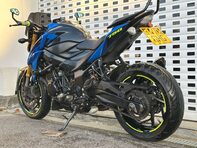 Suzuki GSX 0.7 GSXS 750 Z Phantom 23