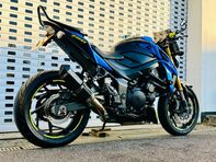 Suzuki GSX 0.7 GSXS 750 Z Phantom 24