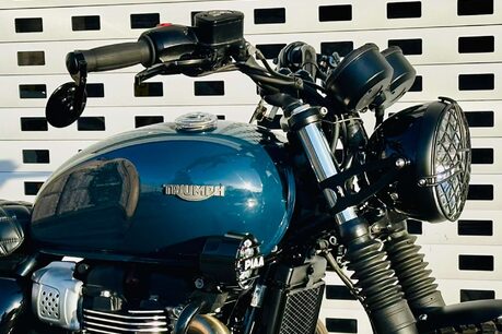 Triumph Bonneville 0.9 Bonneville T100 35