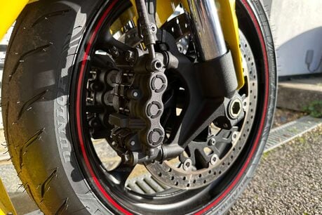 Yamaha YZF R1 YZF R1 SWAN RACING 25