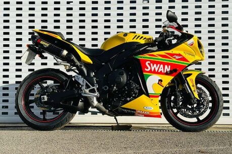 Yamaha YZF R1 YZF R1 SWAN RACING 1
