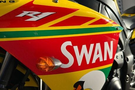 Yamaha YZF R1 YZF R1 SWAN RACING 10