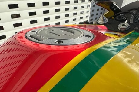 Yamaha YZF R1 YZF R1 SWAN RACING 16