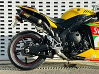 Yamaha YZF R1 YZF R1 SWAN RACING 38