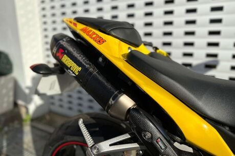 Yamaha YZF R1 YZF R1 SWAN RACING 28