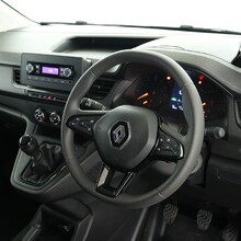 LWB Renault Kangoo steering wheel and central console