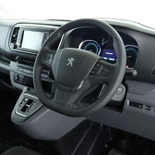 Peugeot e-Expert Electric Professional Premium SWB Auto 4