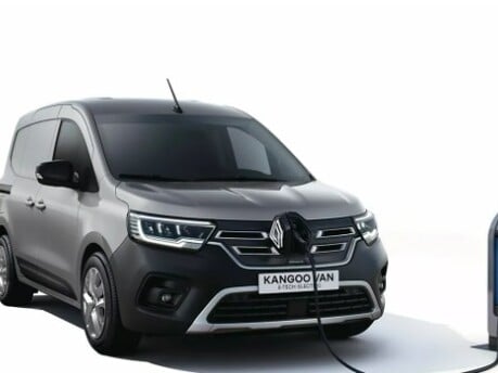 renault kangoo electric for sale at charging point