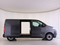 Peugeot Expert 1400 1.5 BlueHDi 100 Professional Premium Van 2