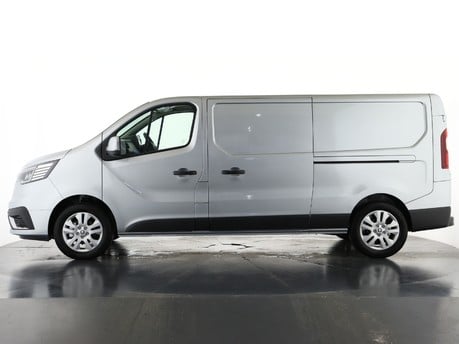 Renault Trafic LL30 Blue dCi 130 Extra 9