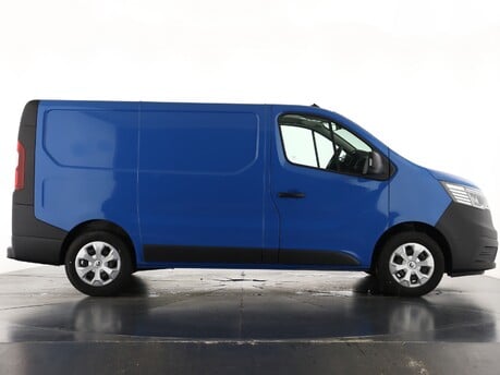 Renault Trafic SL28 Blue dCi 130 Business Crew Van Conversion 4