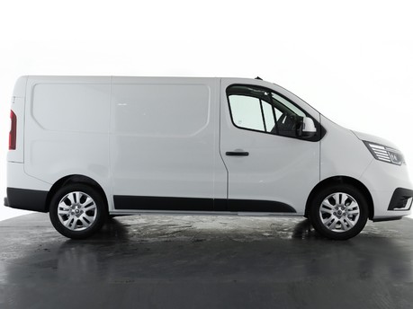 Renault Trafic SL30 Blue dCi 130 Extra [Safety] Van 5