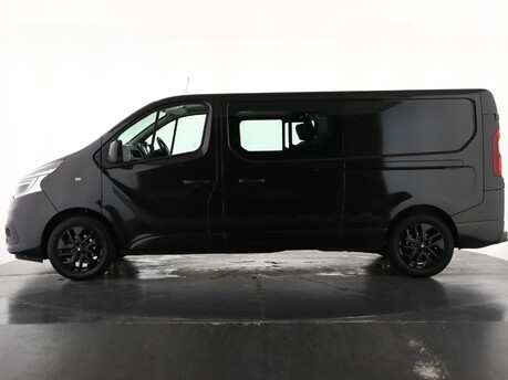 Renault Trafic LL30 ENERGY dCi 145 Black Edition Crew Van 7