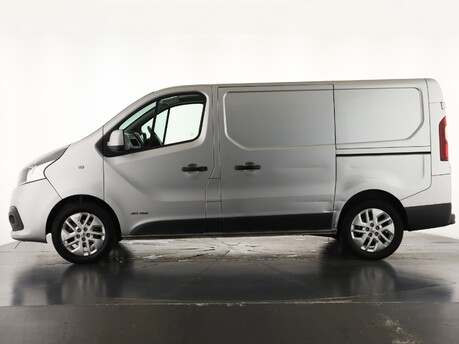 Renault Trafic SL27 dCi 120 Sport Nav Van 7