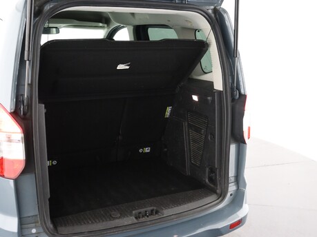 Ford Tourneo Courier Ford Tourneo Courier Zetec 9