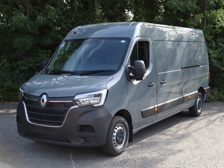 Renault Master LM35 Blue dCi 150 Start Medium Roof 5