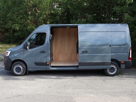 Renault Master LM35 Blue dCi 150 Start Medium Roof 7