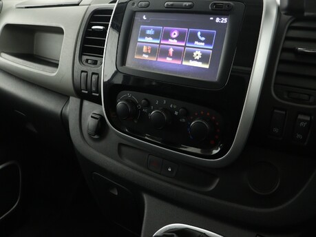 Renault Trafic Renault Trafic SL27 ENERGY dCi 125 Sport Nav 17