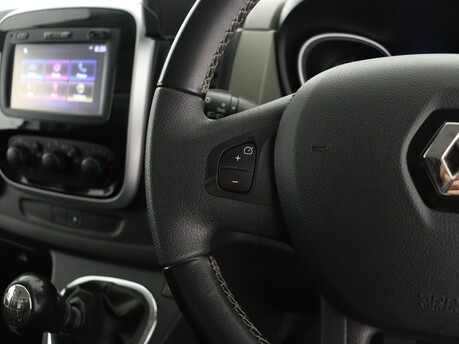 Renault Trafic Renault Trafic SL27 ENERGY dCi 125 Sport Nav 19