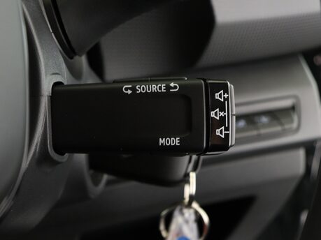 Renault Trafic LL30 Blue dCi 130 Advance [Safety] Van 23