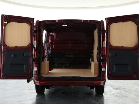 Renault Trafic LL30 Blue dCi 150 Extra Sport [Safety] Van 2