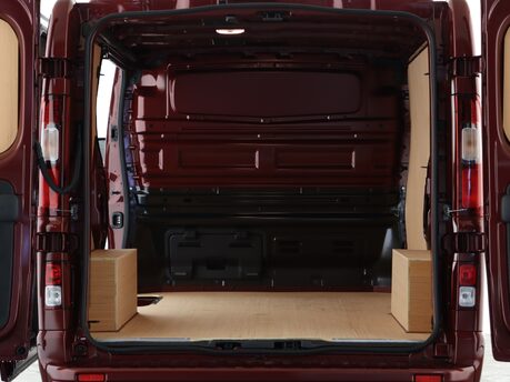 Renault Trafic LL30 Blue dCi 150 Extra Sport [Safety] Van 3