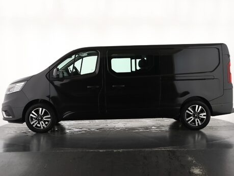 Renault Trafic LL30 Blue dCi 150 Extra Sport [Safety] Crew Van 7