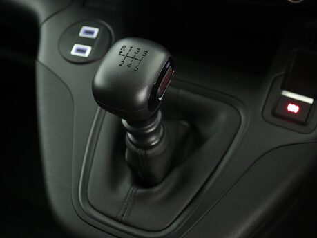 Vauxhall Combo XL 1.5 Turbo D 100ps Prime H1 Van 20