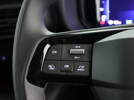 Vauxhall Combo XL 1.5 Turbo D 100ps Prime H1 Van 22