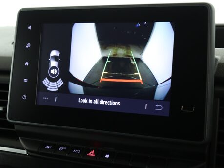 Renault Trafic LL30 Blue dCi 130 Extra [Safety] Van 18