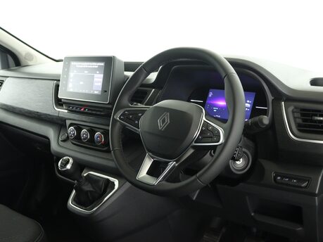 Renault Trafic LL30 Blue dCi 130 Extra [Safety] Van 13