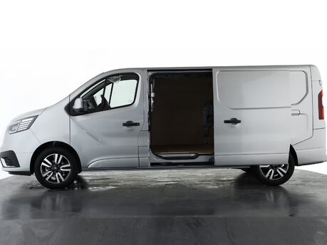 Renault Trafic LL30 Blue dCi 150 Extra Sport [Safety] Van 9