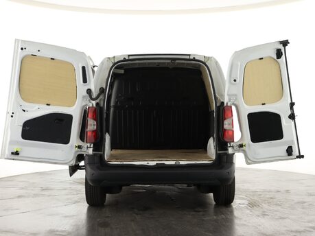 Vauxhall Combo Combo L1 Dynamic 2300 1.5 (100PS) TD 2