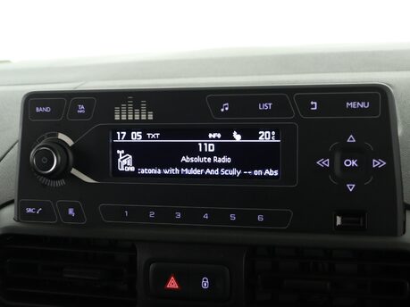 Vauxhall Combo Combo L1 Dynamic 2300 1.5 (100PS) TD 13