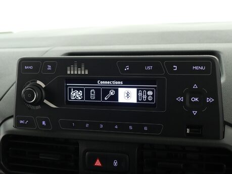 Vauxhall Combo Combo L1 Dynamic 2300 1.5 (100PS) TD 14