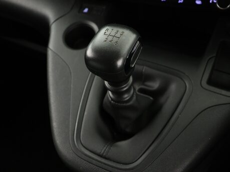 Vauxhall Combo Combo L1 Dynamic 2300 1.5 (100PS) TD 16