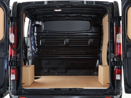 Renault Trafic SL30 Blue dCi 150 Extra Sport [Safety] Van 3