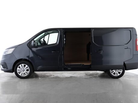 Renault Trafic LL30 Blue dCi 130 Extra [Safety] Van 8