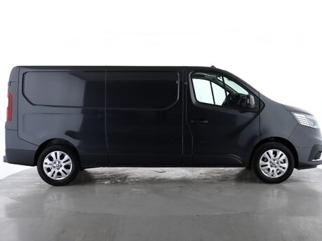 Renault Trafic LL30 Blue dCi 130 Extra [Safety] Van 5