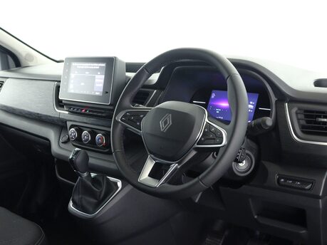 Renault Trafic LL30 Blue dCi 130 Extra [Safety] Van 12