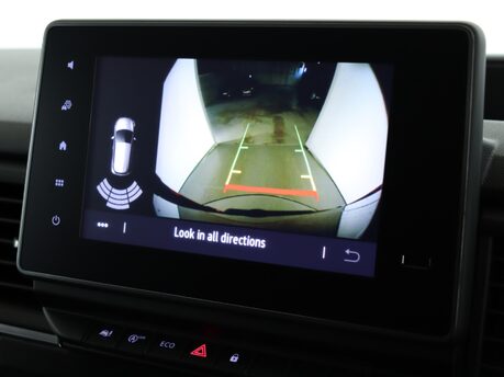 Renault Trafic LL30 Blue dCi 130 Extra [Safety] Van 16