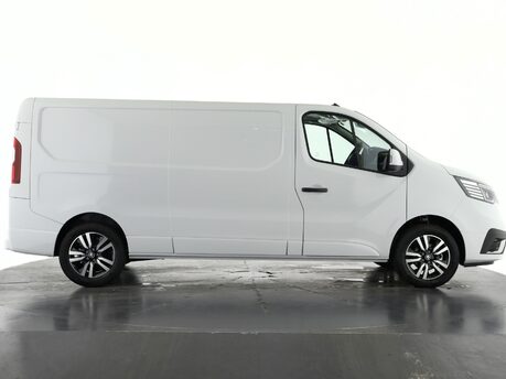 Renault Trafic LL30 Blue dCi 150 Extra Sport [Safety] Van 5