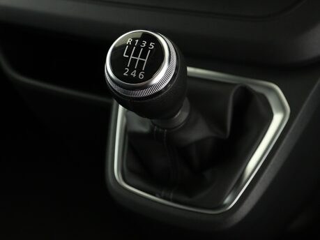 Renault Trafic LL30 Blue dCi 150 Extra [Safety] Van 19