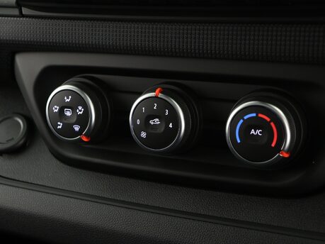 Renault Trafic SL30 Blue dCi 130 Advance TAILGATE 19