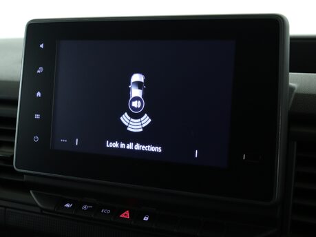 Renault Trafic LL30 Blue dCi 130 Advance [Safety] Crew Van 16