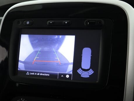 Renault Trafic SL27 ENERGY dCi 125 Sport Nav Crew Van 18