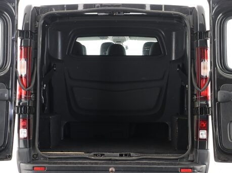 Renault Trafic SL27 ENERGY dCi 125 Sport Nav Crew Van 3