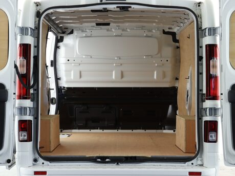 Renault Trafic LL30 Blue dCi 170 Extra Sport [Safety] Van EAG9 3