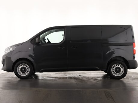 Peugeot Expert 1.5 BlueHDi 120 Professional Van 8